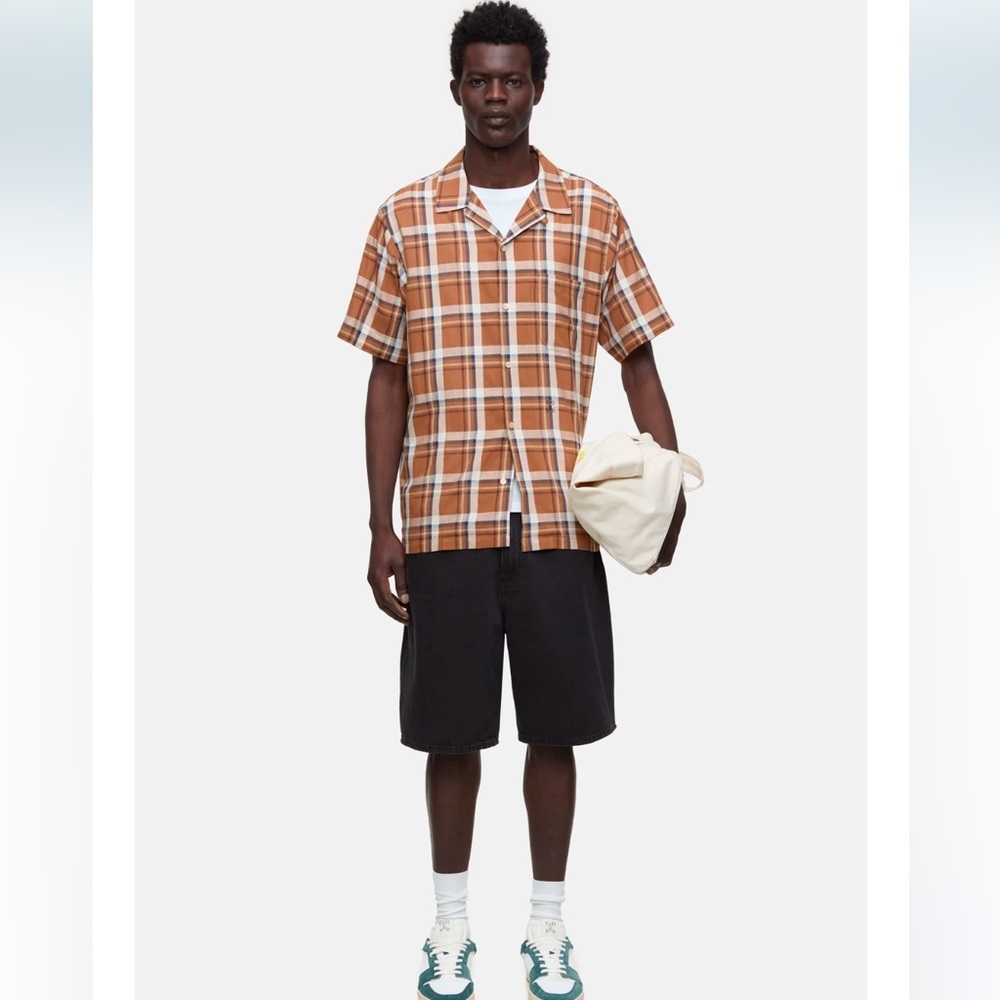 CLOSED MENS CHECKED SHIRT - SANDALWOOD
$ 260.00 Black Men's Shorts